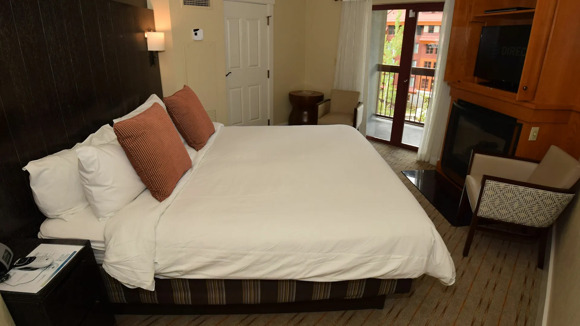 Heavenly Village Condos Stateline Apartment